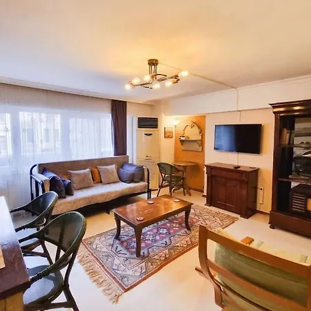 Comfortable In Istiklal Street Apartmán