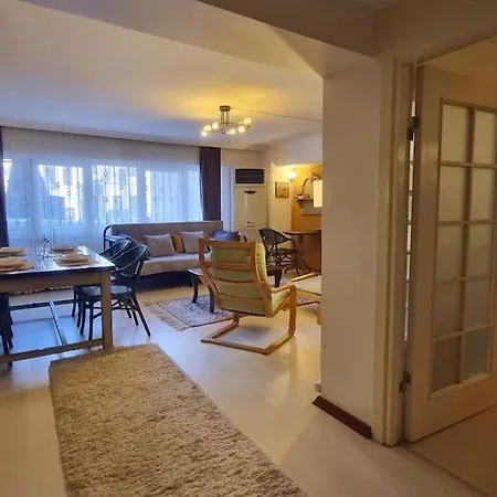 Comfortable In Istiklal Street Apartmán