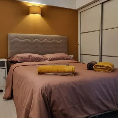Comfortable In Istiklal Street Apartmán *