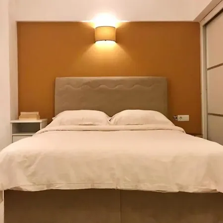Comfortable In Istiklal Street Isztambul